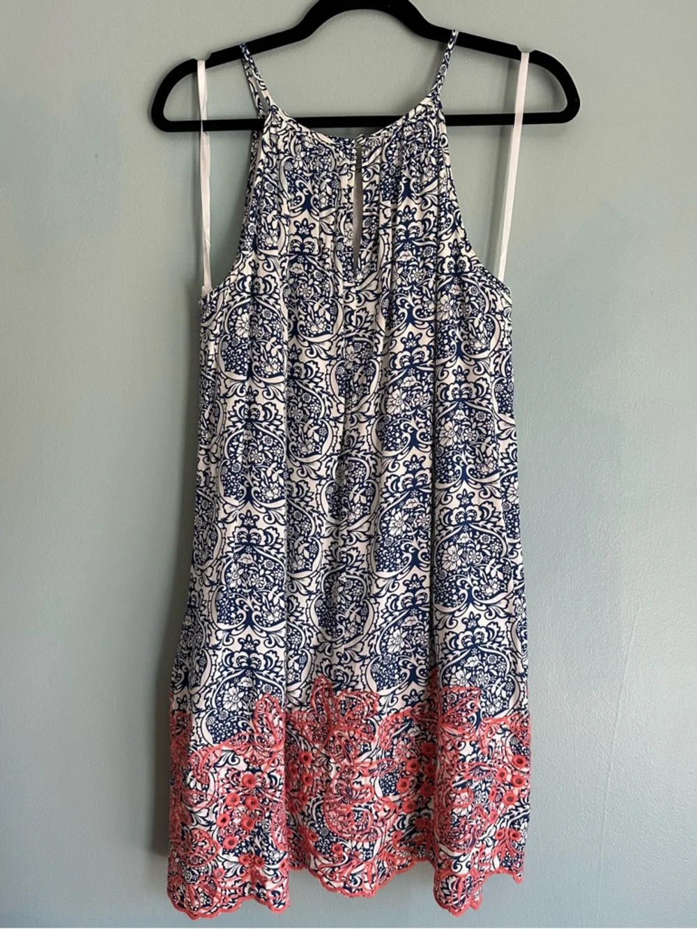 Spring dress - Picture 2 of 6